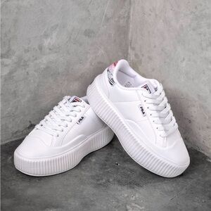 FILA Sandblast Oversole Sneakers